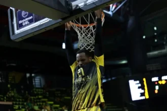 Μαχητικός ο Άρης, αλλά ηττήθηκε από την AEK 