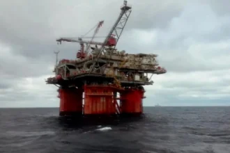 Νέο βήμα για τις έρευνες υδρογονανθράκων στο Ιόνιο: Η αμερικανική Chevron μπαίνει με 70% στο οικόπεδο 10