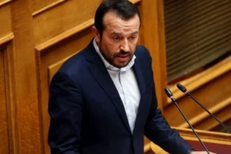 Νίκος Παππάς σε Αλέξη Τσίπρα: Μίλα με τον Σωκράτη – «Η παραίτησή του ήταν ένα λάθος»