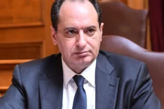 Ο Χρήστος Σπίρτζης κατέθεσε αίτημα για ανάσυρση της δικογραφίας των υποκλοπών από το αρχείο και εξαίρεση του Κωνσταντίνου Τζαβέλλα