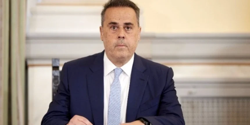 Παπασταύρου: Βλέπω αλλαγή στο περιτύλιγμα του Τσίπρα όχι στη σκέψη του