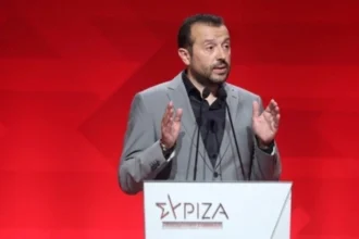 Παππάς για κόντρα Φάμελλου & Πολάκη: “Αν συνεδριάζαμε περισσότερο, πολλά πράγματα θα τα είχαμε προλάβει” – Τι είπε για τα ποσοστά του ΣΥΡΙΖΑ και το κόμμα Τσίπρα