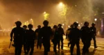 Παρίσι: Βάφτηκε με αίμα η νίκη της Παρί Σεν Ζερμέν – Νεκρός 23χρονος, 17χρονος στη ΜΕΘ και εκατοντάδες συλλήψεις