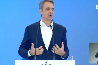 Πνευματική πανδαισία στην Καλαμαριά: Η υποδοχή της Παναγίας Παντανάσσης και του Τιμίου Σταυρού