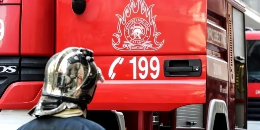 Πυρκαγιά σε σούπερ μάρκετ στα Κάτω Πατήσια – Προκλήθηκαν εκτεταμένες ζημιές