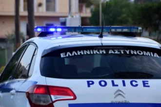 Ρόδος: Διώξεις για δύο κακουργήματα στον οδηγό που ενεπλάκη στο θανατηφόρο τροχαίο – Νεκρές μητέρα και κόρη