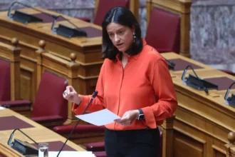 Σχέδιο νόμου για την ισότητα αμοιβών: «Ο μισθός σου να εξαρτάται από τη δουλειά σου και όχι από το φύλο σου»