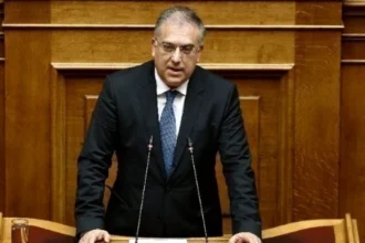 Θεοδωρικάκος προς ΠΑΣΟΚ: Μη λέτε ψέματα, ψηφίστε το νομοσχέδιο προστασίας των καταναλωτών
