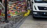 Θεσσαλονίκη: Φορτηγό έπεσε πάνω σε περίπτερο στην Αγίας Σόφιας και το γκρέμισε