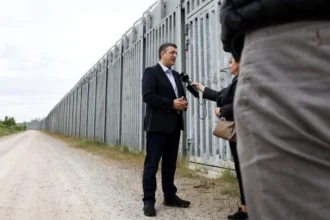 Τζιτζικώστας: «Η Ευρώπη δεν αφήνει τα σύνορά της στην τύχη τους – 1,7 δισ. ευρώ από ευρωπαϊκούς πόρους στον φράχτη του Έβρου»