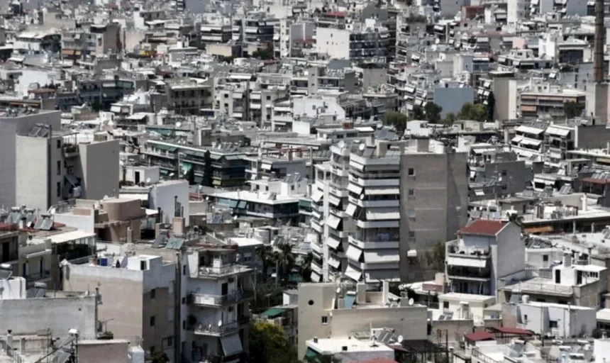 Ανακαινίζω”: Σήμερα ανοίγει η πλατφόρμα για αιτήσεις με χρηματοδότηση έως 36.000 ευρώ ανά κατοικία