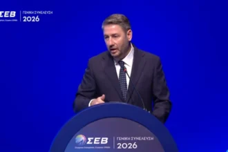 Ανδρουλάκης από το βήμα του ΣΕΒ: Ζήτησε κατάργηση της Golden Visa, μείωση ΦΠΑ και πιλοτική 4ήμερη εργασία
