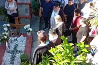 «Ανεξίτηλο πνευματικό έργο: Το συγκινητικό μνημόσυνο του μακαριστού πατρός Παναγιώτου Καραγιάννη στους Ταξιάρχες Άνω Πόλης»