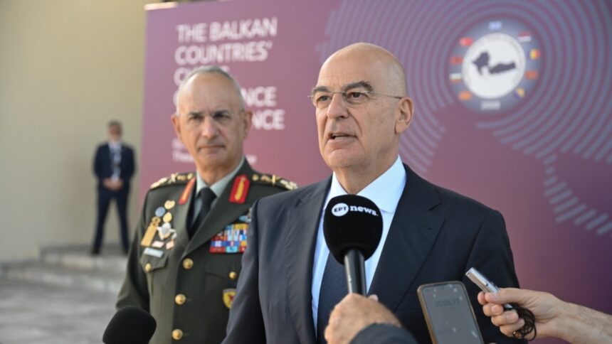 Δένδιας στη Διάσκεψη Αρχηγών Ενόπλων Δυνάμεων Βαλκανίων: “Τέτοιες συναντήσεις σε καιρούς κρίσης στον πλανήτη είναι απολύτως χρήσιμες σαν δίαυλοι επικοινωνίας, αποκλιμάκωσης, συνεργασίας”