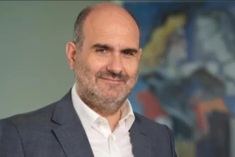 Δημ. Μαρκόπουλος: «Δεν προβλέπεται να δοθεί 13η σύνταξη και μισθός στους δημόσιους υπάλληλους»
