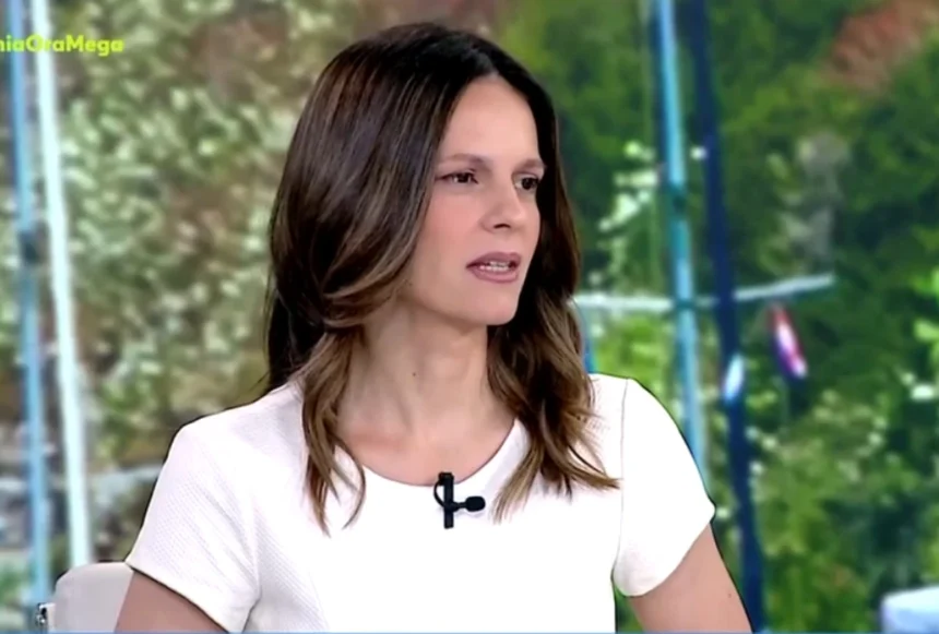 Έφη Αχτσιόγλου: Γιατί αποχωρήσαμε από τη Νέα Αριστερά και γιατί παρέδωσα τη βουλευτική μου έδρα