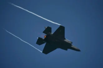 ΓΕΑ: Διελεύσεις αεροσκαφών πάνω από την Αττική σήμερα στις 10:00 το πρωί