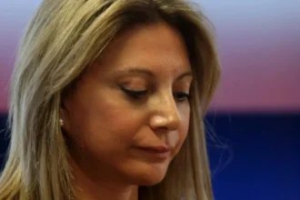 Καρυστιανού: Η σημερινή εκδήλωση για το κράτος Δικαίου ακυρώθηκε με προσωπικές παρεμβάσεις από το ΠΑΣΟΚ και τη ΝΔ, θα μιλούσαν νομικοί που δεν είναι μέσα στο Κίνημα