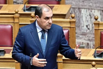 Κατσαφάδος για ακαθάριστα οικόπεδα: Αύριο ξεκινούν εντατικοί έλεγχοι – Δεν υπάρχει άλλη παράταση – Πρόστιμα και σε δημόσια ακαθάριστα