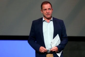 Λιγνάδης: Ξανά στο εδώλιο για τρεις βιασμούς ανηλίκων – Αντιμέτωπος με το ενδεχόμενο μεγαλύτερης ποινής- Η δίκη διεκόπη για αύριο