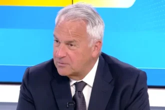 Ο Βορίδης στη Βουλή άναψε φωτιές στα αριστερά έδρανα: «Θα τη βουλιάξουμε τη βάρκα ή δεν θα τη βουλιάξουμε;»