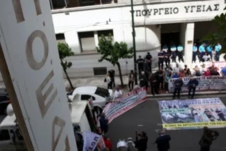 Πανελλαδική στάση εργασίας για μεθαύριο Τετάρτη προκήρυξε η ΠΟΕΔΗΝ