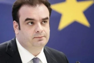 Πιερρακάκης: Παράταση «ανάσα» έως 30 Σεπτεμβρίου για τη ρύθμιση δανείων σε ελβετικό φράγκο