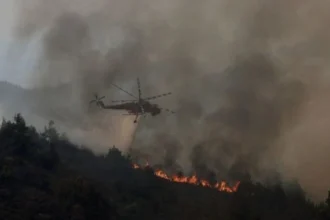 Πολύ υψηλός κίνδυνος πυρκαγιάς αύριο Κυριακή – Σε επιφυλακή Πυροσβεστική και Πολιτική Προστασία