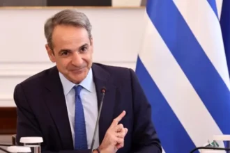 Σύσκεψη στο Μαξίμου για μείωση των τιμών σε βασικά αγαθά