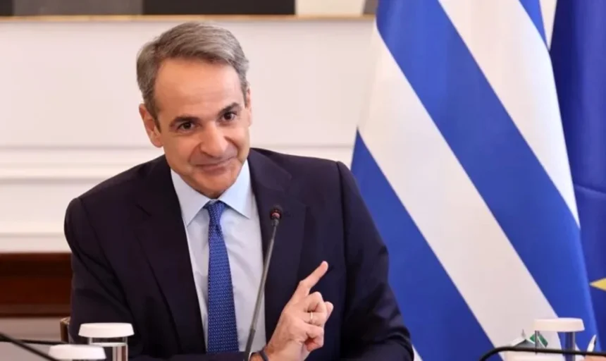Σύσκεψη στο Μαξίμου για μείωση των τιμών σε βασικά αγαθά