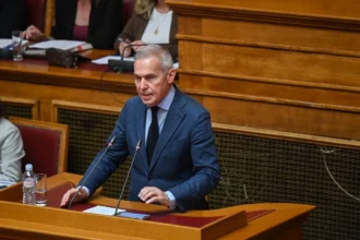 Θανάσης Δαβάκης: Καλοδεχούμενη η πολιτική των «ήρεμων νερών» – Η αποκλιμάκωση μειώνει τον κίνδυνο ατυχήματος