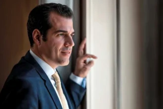 Θάνος Πλέυρης: AI και Μετανάστευση