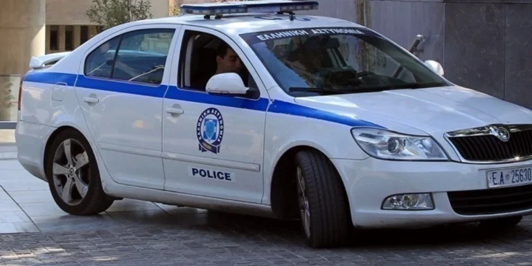 Θεσσαλονίκη: Στα χέρια της ΕΛΑΣ δύο αδέρφια για υπόθεση απαγωγής και εκβιασμού 25χρονου – Ήθελαν να του αποσπάσουν 20.000 ευρώ, τι βρέθηκε στα σπίτια τους