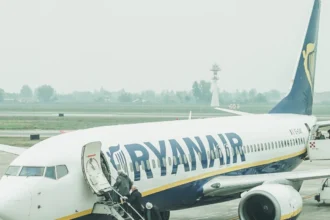 Αναστάτωση σε πτήση της Ryanair από Θεσσαλονίκη – Τραυματίστηκε επιβάτης