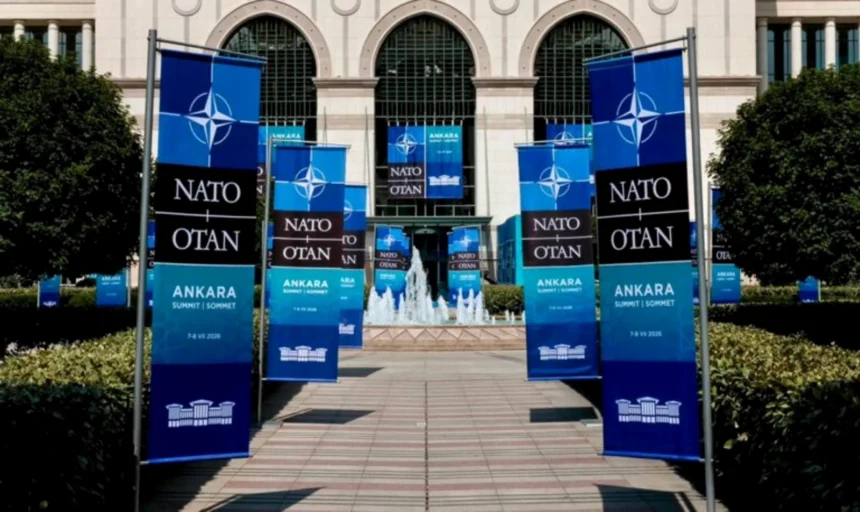 Αρχίζει σήμερα η κρίσιμη Σύνοδος του ΝΑΤΟ: Στο τραπέζι οι αμυντικές δαπάνες και το Ουκρανικό