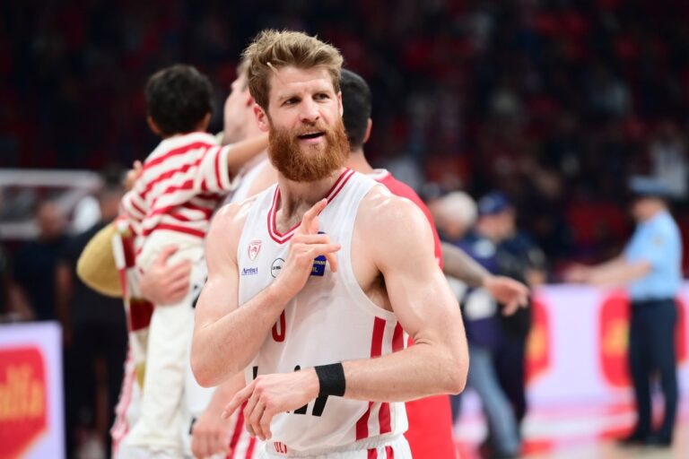 Τόμας Γουόκαπ: Από τα 3 εκατ. ευρώ ξεκινούν οι απαιτήσεις του Ολυμπιακού για πιθανή πώλησή του