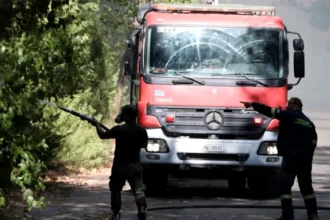 Καμπανάκι από την Πυροσβεστική για αυξημένο κίνδυνο πυρκαγιών 