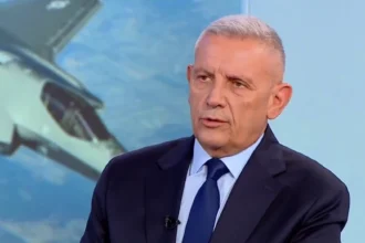 Κωνσταντίνος Φλώρος: Οι ισορροπίες στο ΝΑΤΟ, το “φρένο” των ΗΠΑ στην Άγκυρα και η ετοιμότητα της Ελλάδας