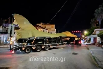 Με πλοίο της γραμμής αναχώρησε από τη Ζάκυνθο το F-16 που έκανε αναγκαστική προσγείωση
