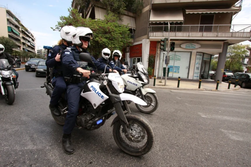 Ψάχνουν τον 27χρονο που παρέδωσε την χειροβομβίδα στον Αιγύπτιο με στόχο τον Ντογιάκο – Οι οδηγίες από τις φυλακές – Η συνάντηση δευτερολέπτων στη Γλυφάδα