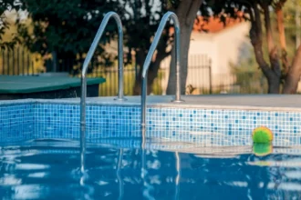 Θρήνος για τον 6χρονο που πνίγηκε σε πισίνα στη Μεσσηνία – Πώς έγινε η τραγωδία